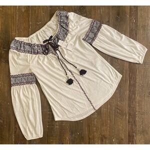 White House Black Market Peasant Blouse Womens XSP Embroidered Light Weight NWT